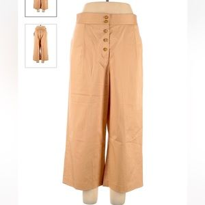 Cremieux Capri Khaki Tan High Waisted Pants size 2